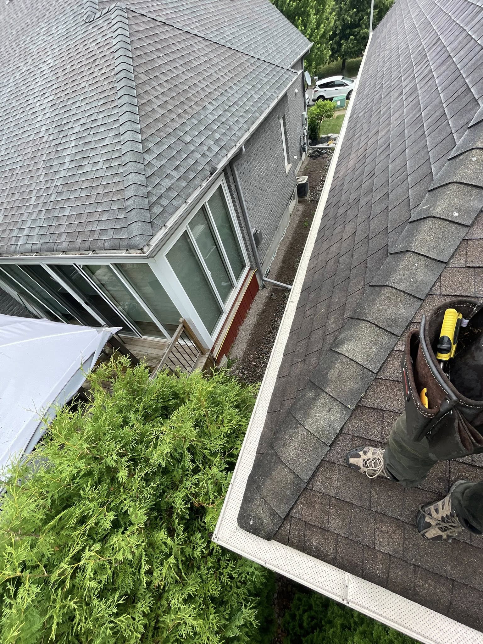Clean gutters